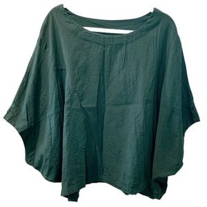Women’s Green Round Neck Pullover Top with Bat Wing Sleeves Size 3X